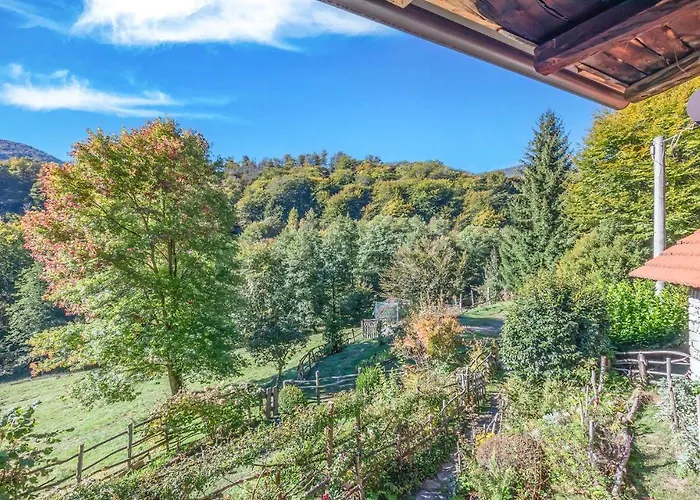 Holiday home Ginestre Arola (Piedmont)
