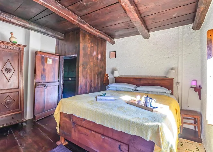 Holiday home Ginestre